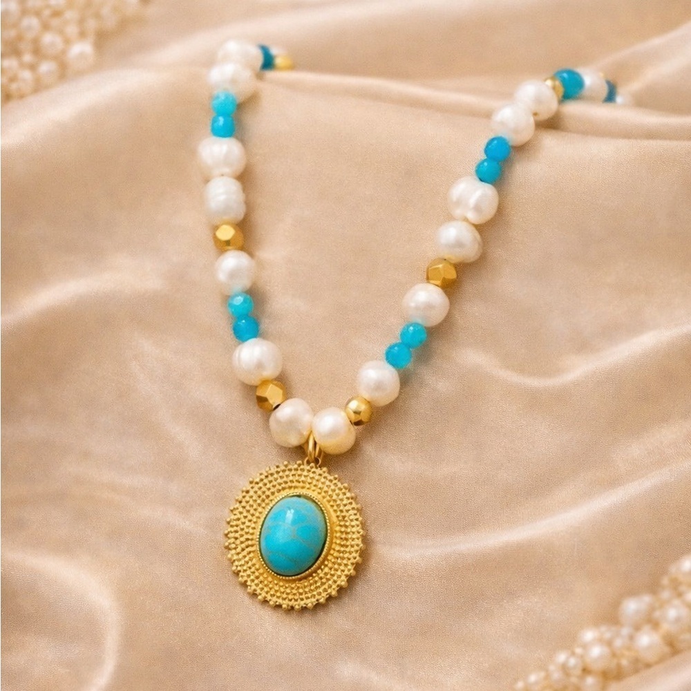 Medallion Turquoise 18K Gold Stainless Steel Waterproof Necklace